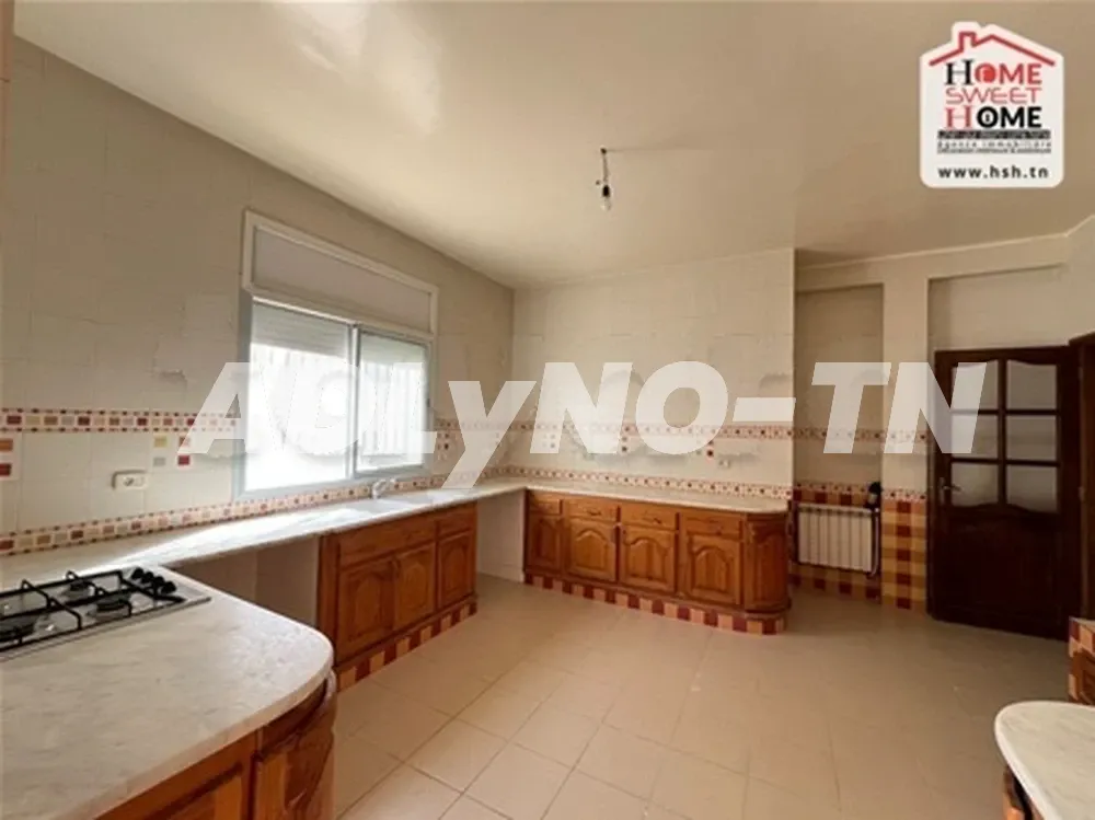 Villa England à Louer à La Soukra à Ariana - Photo 8