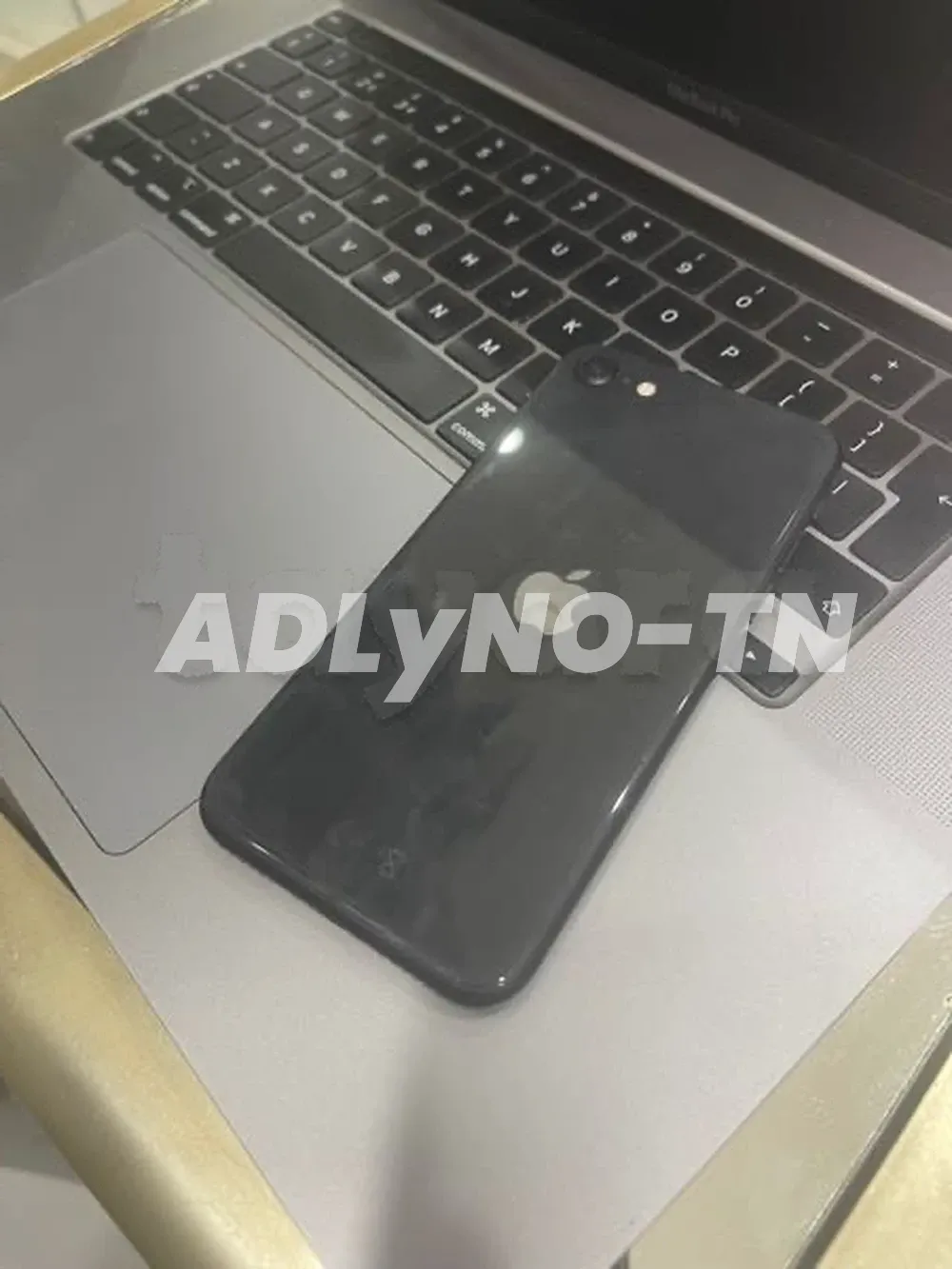  White Titanium IPhone 15 Pro Max Européen ????Prix Non négociable 