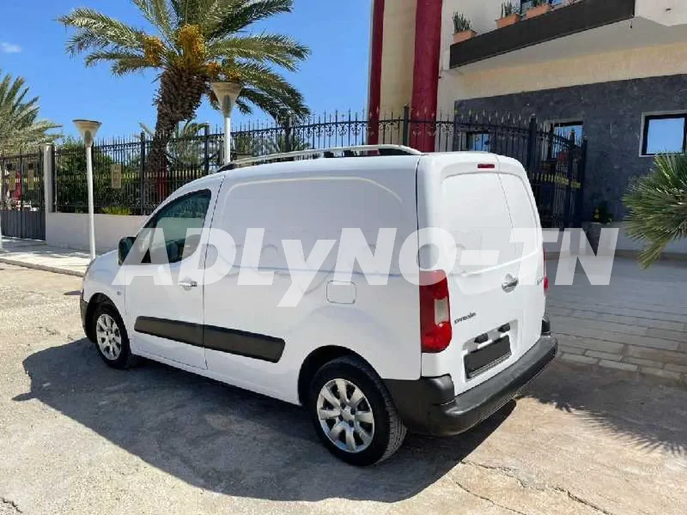 berlingo B9 ?? HDi 1.6 51001051 à Monastir - Photo 3