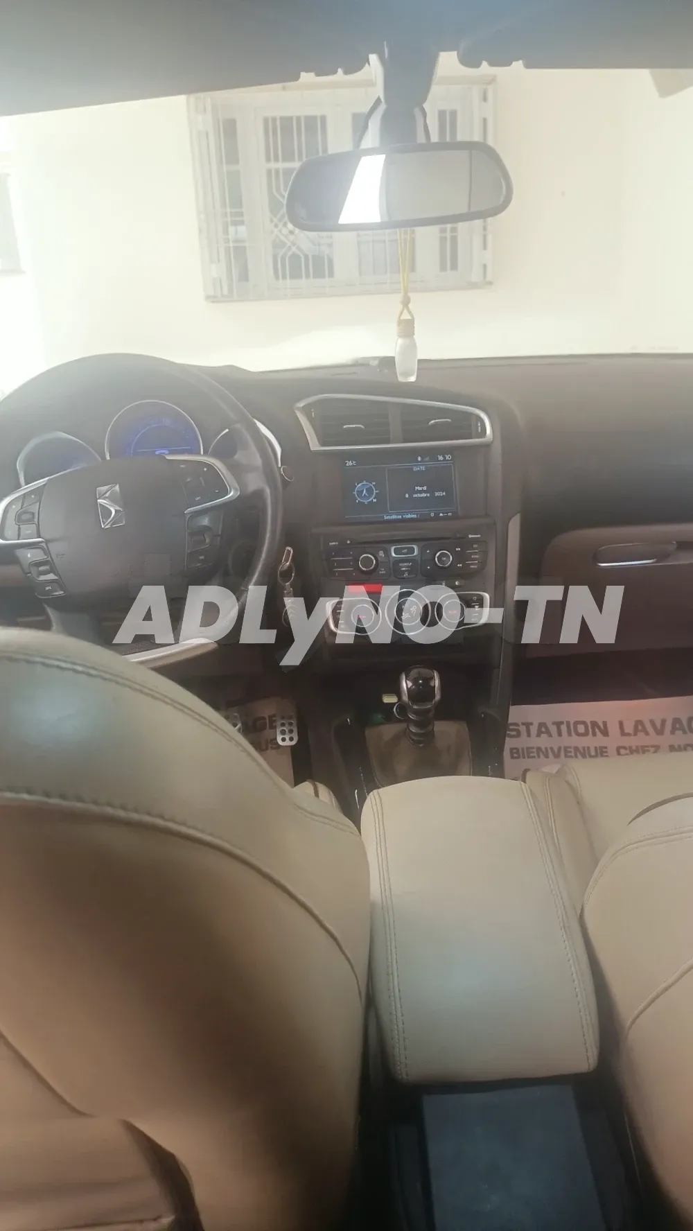 Citroën DS4 e-hdi à Sfax - Photo 4