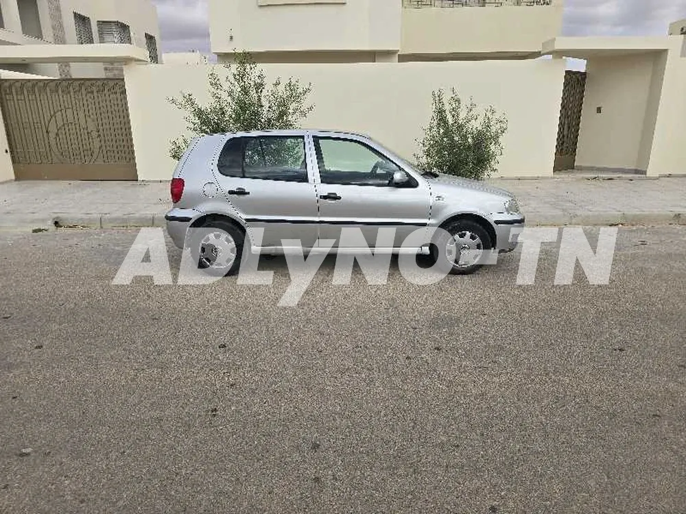 Volkswagen polo 4 à Sfax - Photo 1