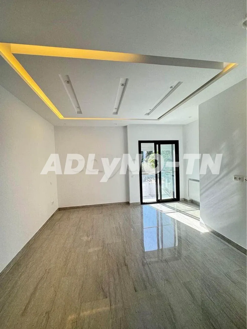 a vendre une villa S+3 avec piscine a la soukra à Ariana - Photo 9
