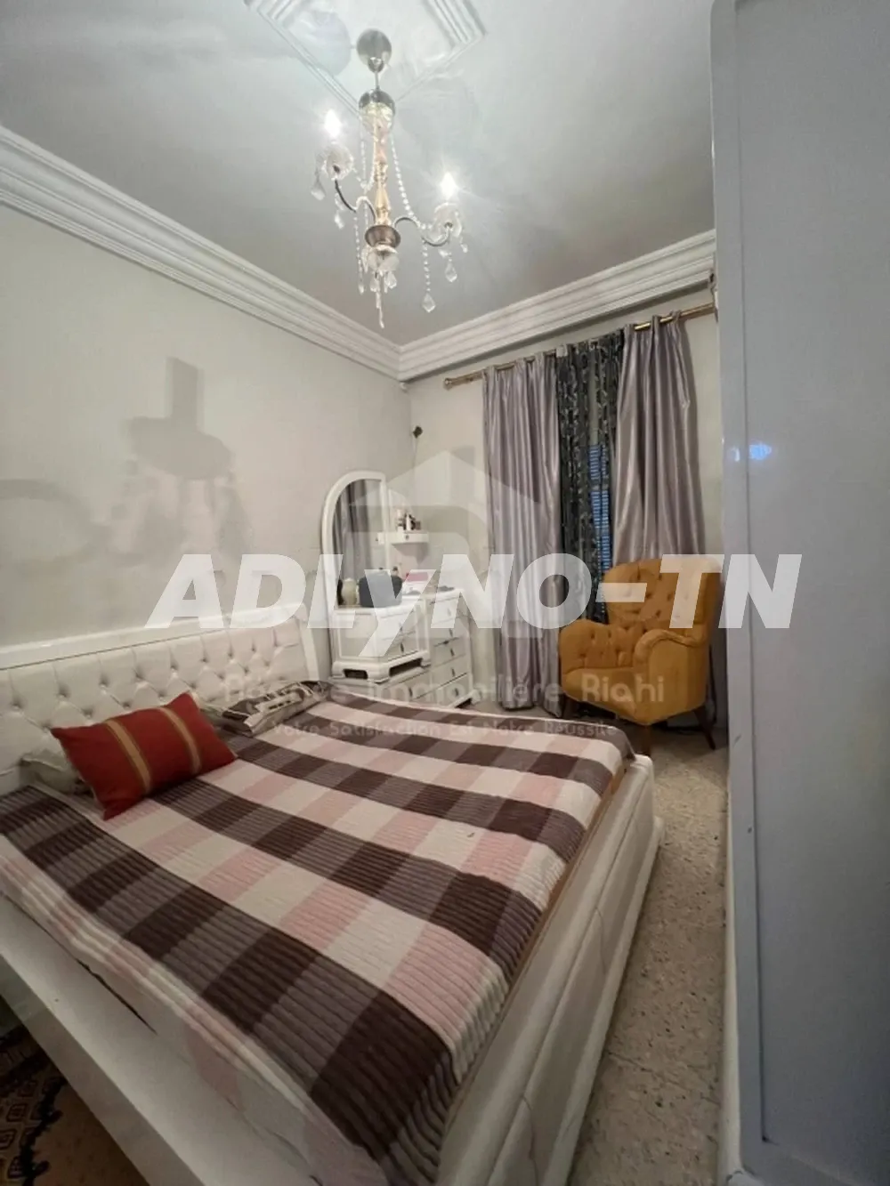 À vendre une maison R+1 situé à quartier Turki près Rond-point Garnemsa Sousse à sousse - Photo 8
