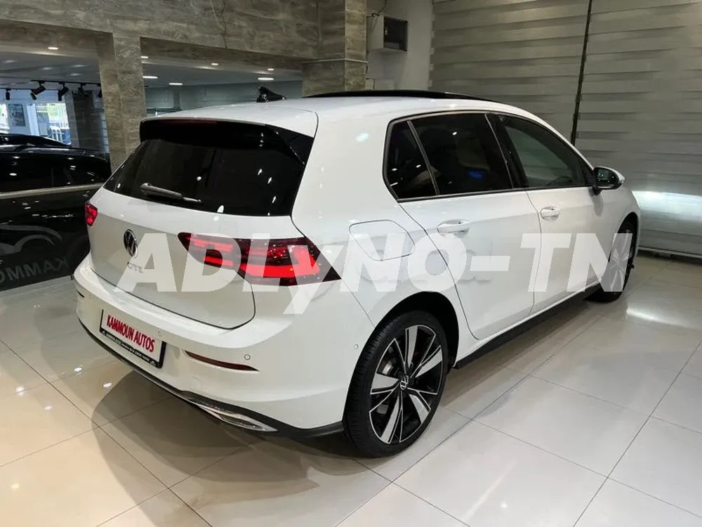 GOLF8 GTE /1.5 à Sfax - Photo 4