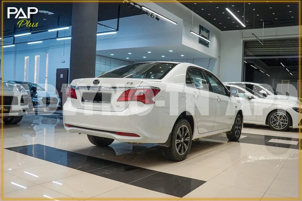 ▶ BYD F3 ◀ à Tunis - Photo 1