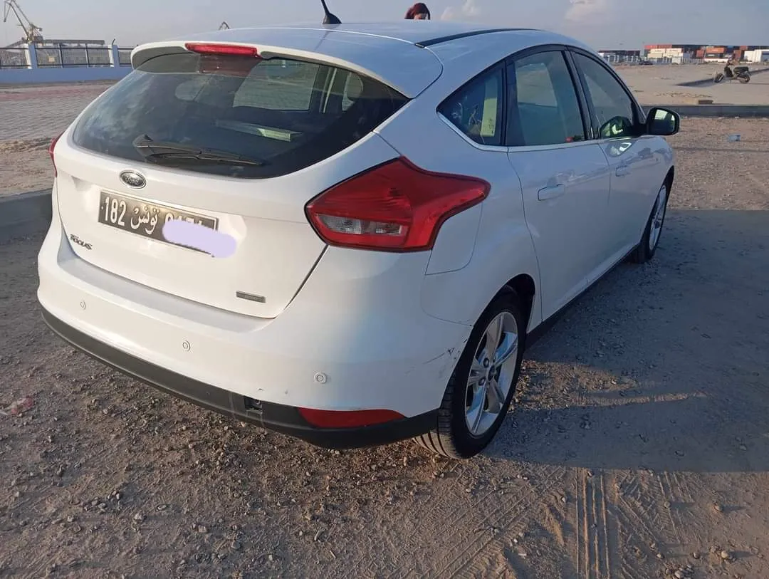 Ford focus ecoboost à vendre à Sfax - Photo 1