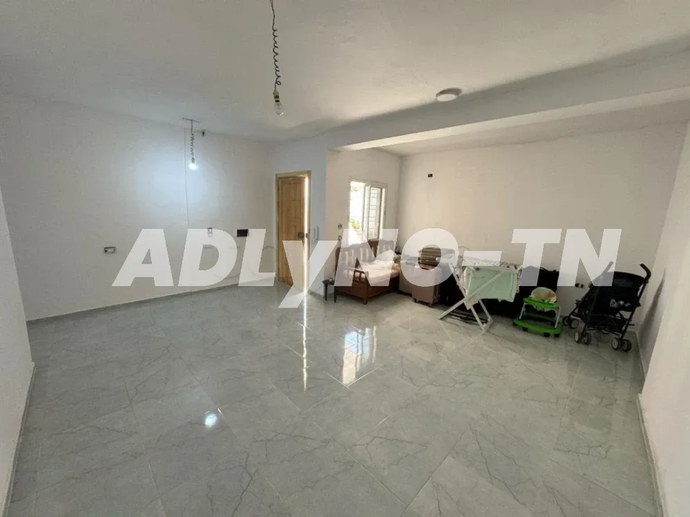 Une maison à vendre en plein centre ville Bizerte à Bizerte - Photo 2