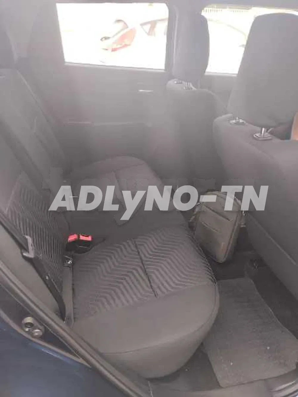 avendre Suzuki Swift boite automatique année 9/2022 à Tunis - Photo 4