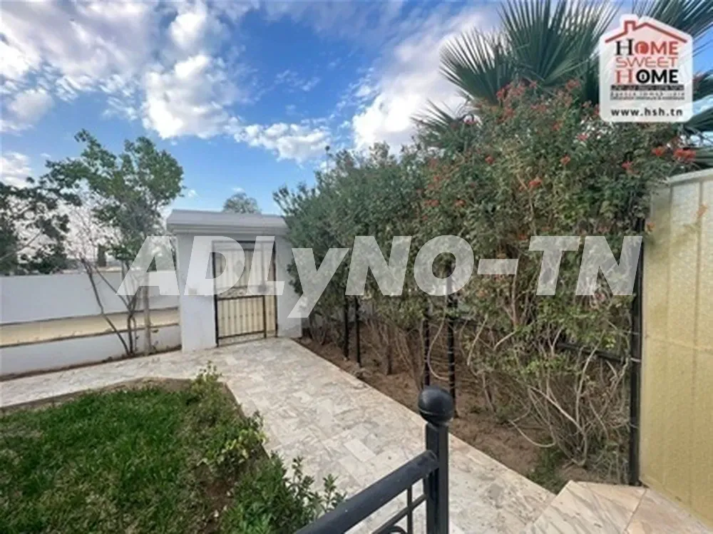 Villa Jeremy à Louer aux Berges du Lac1 à Tunis - Photo 1