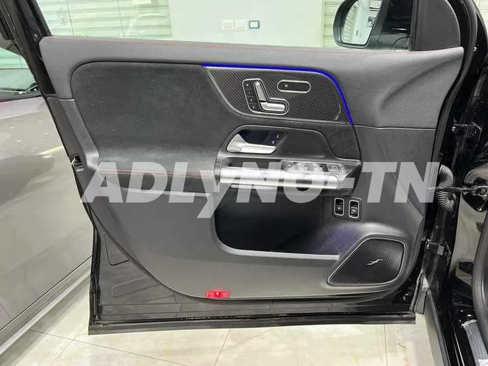 MERCEDES- BENZ GLA 250 AMG EDITION à Sfax - Photo 5