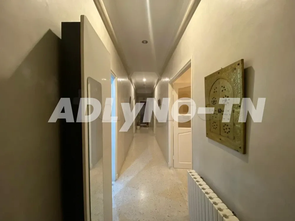 S+3 de 200 m² + Un Studio Au Centre ville de Tunis à Tunis - Photo 2