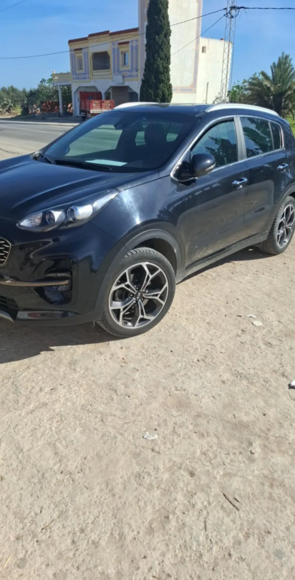 Kia sportage gt line à Mahdia - Photo 1