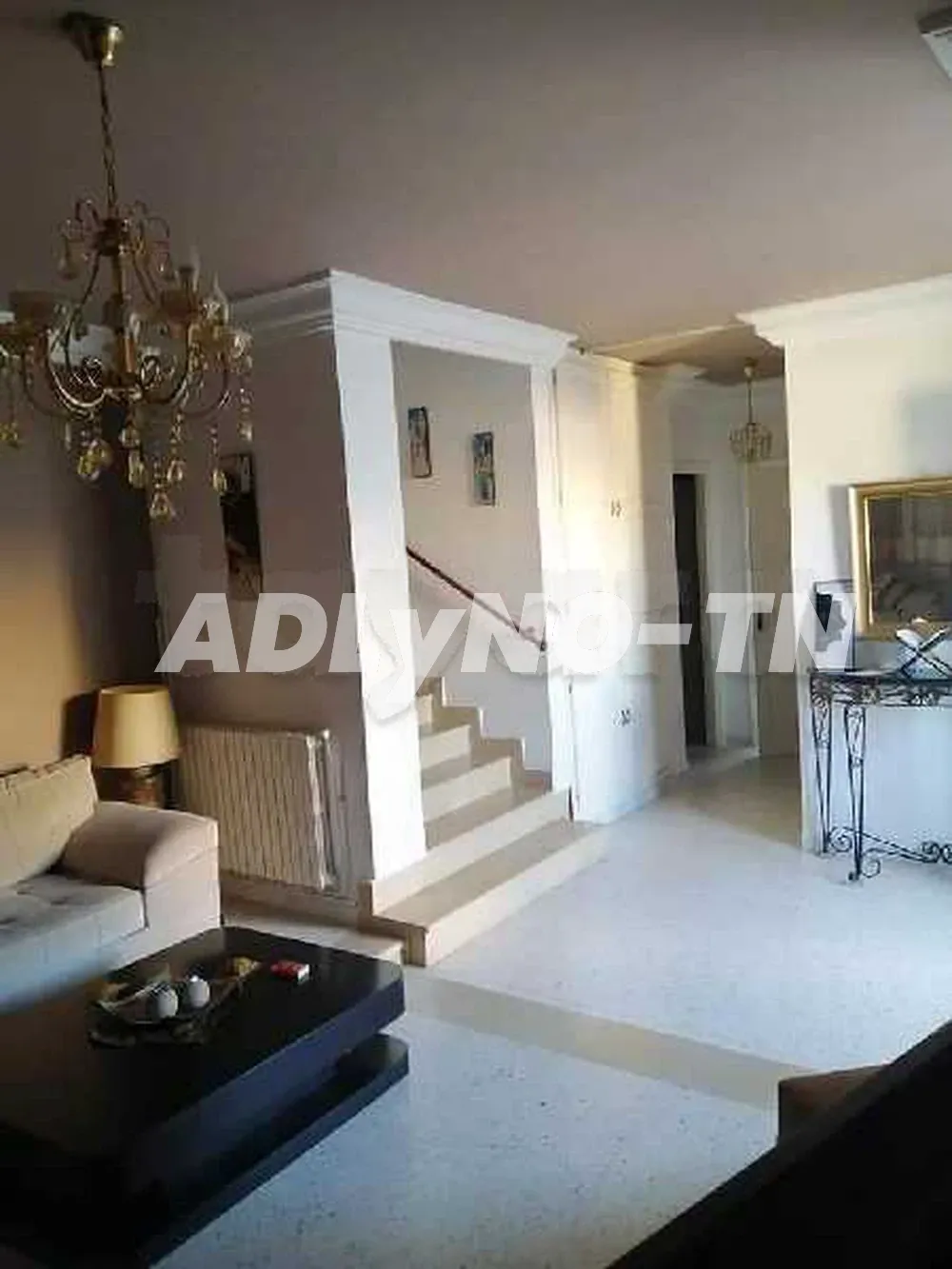 étage de villa duplex richement meublé à gammarth à Tunis - Photo 9