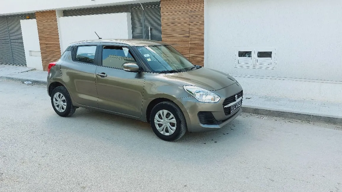 suzuki swift quasi-neuf à Tunis - Photo 9