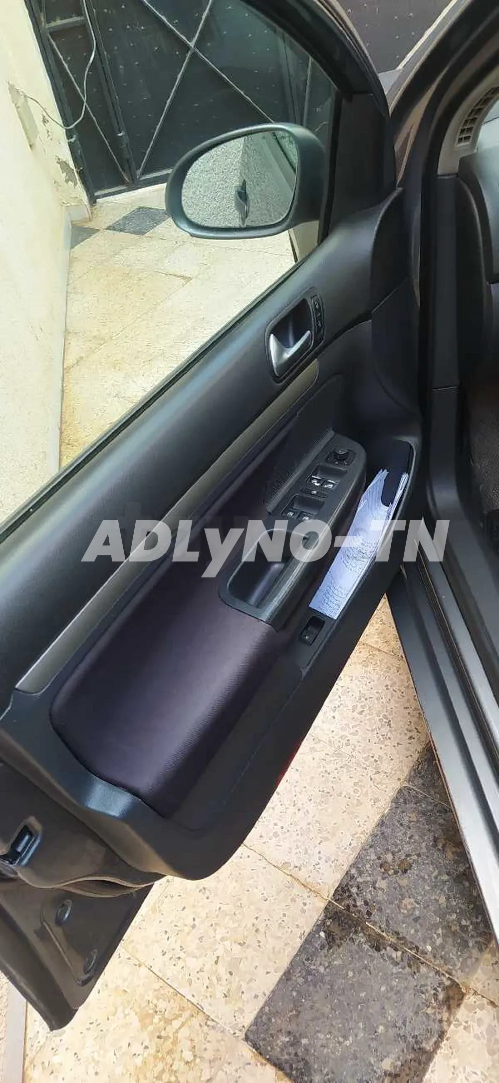 a vendre ou échange avec voiture commerciale 50485282 à Sfax - Photo 3