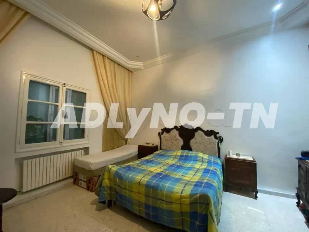 S+3 de 200 m² + Un Studio Au Centre ville de Tunis à Tunis - Photo 8