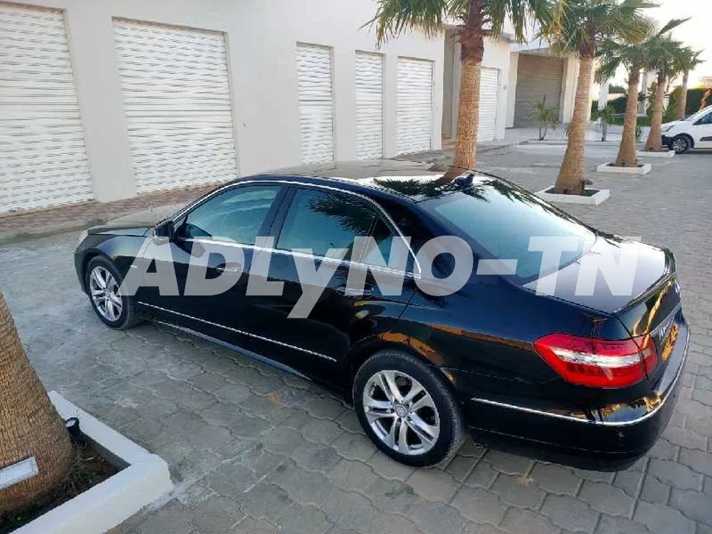 Mercedes E 220 CDI à Sfax - Photo 6