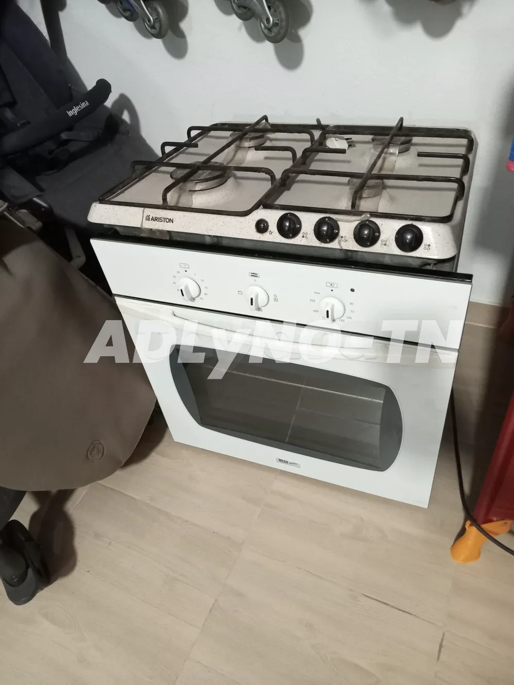 four encastre importe comme neuf avec ventilateur à Tunis - Photo 2