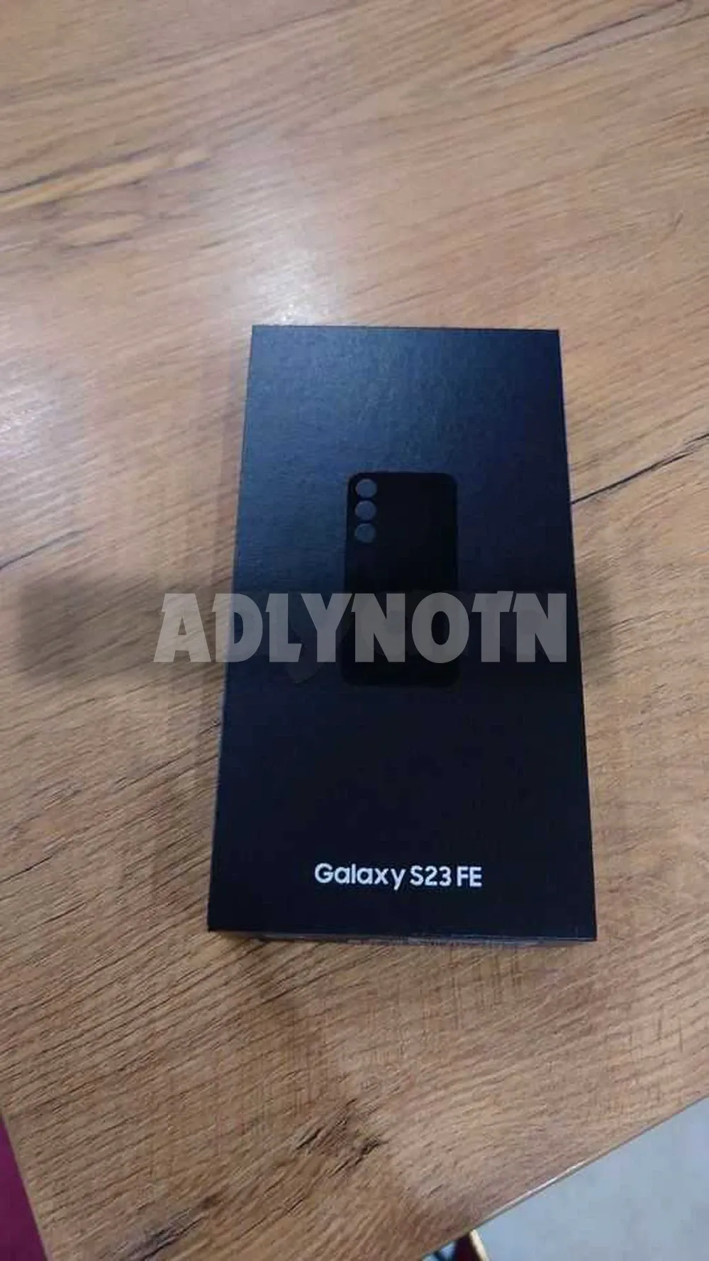 iPhone 16 Pro 128Go Desert Cacheté Garantie 