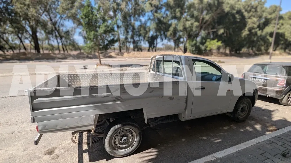 Isuzu Dmax 2 places à Tunis - Photo 1