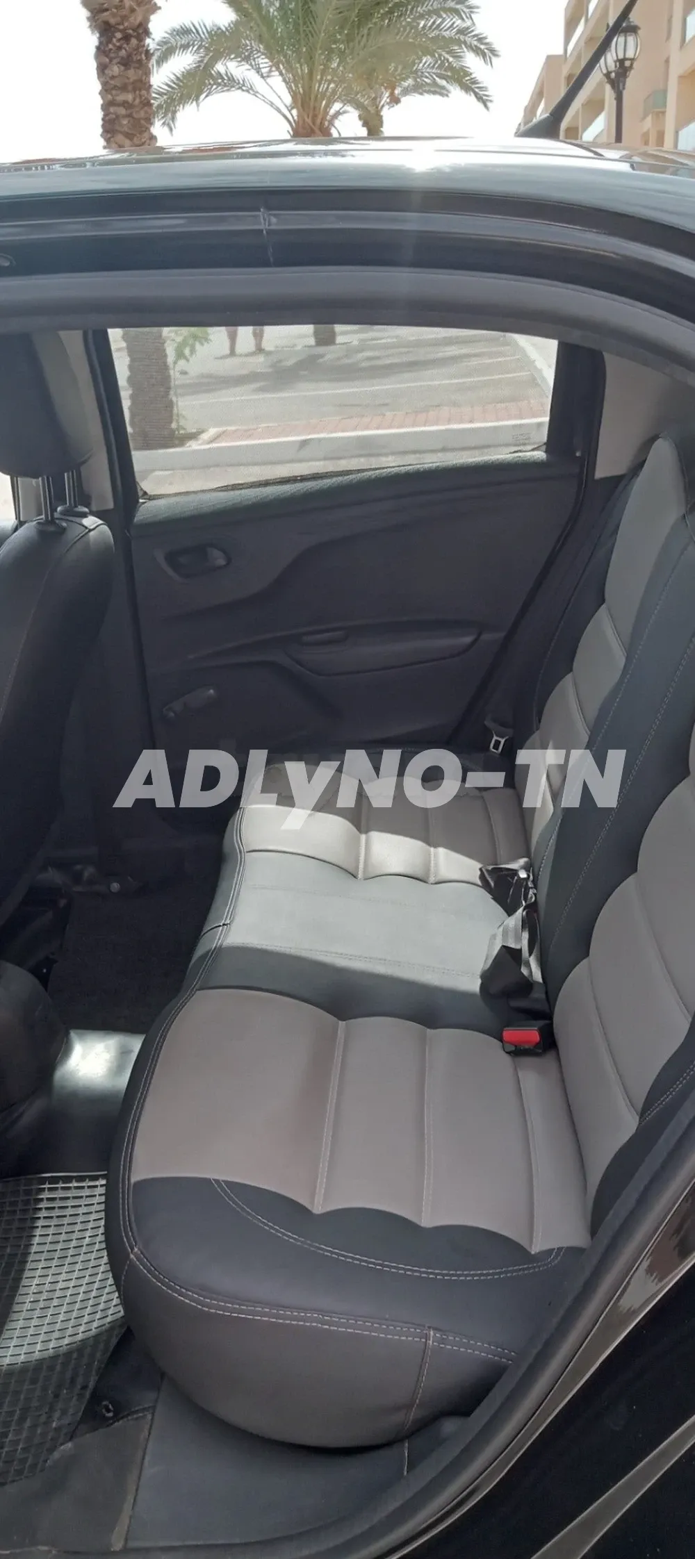 Voiture à vendre à Mahdia - Photo 8