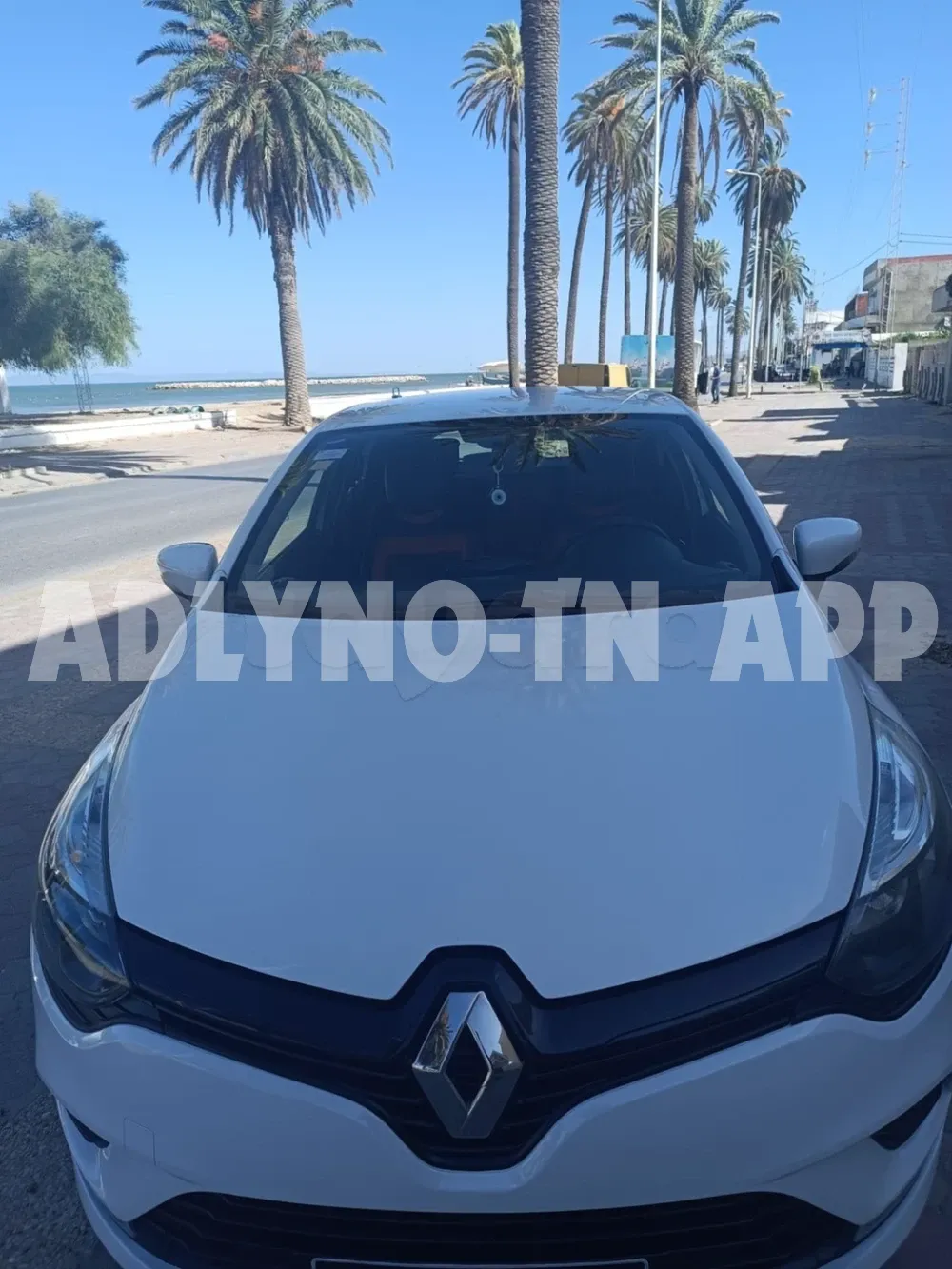 Clio 4 à Ben Arous - Photo 3