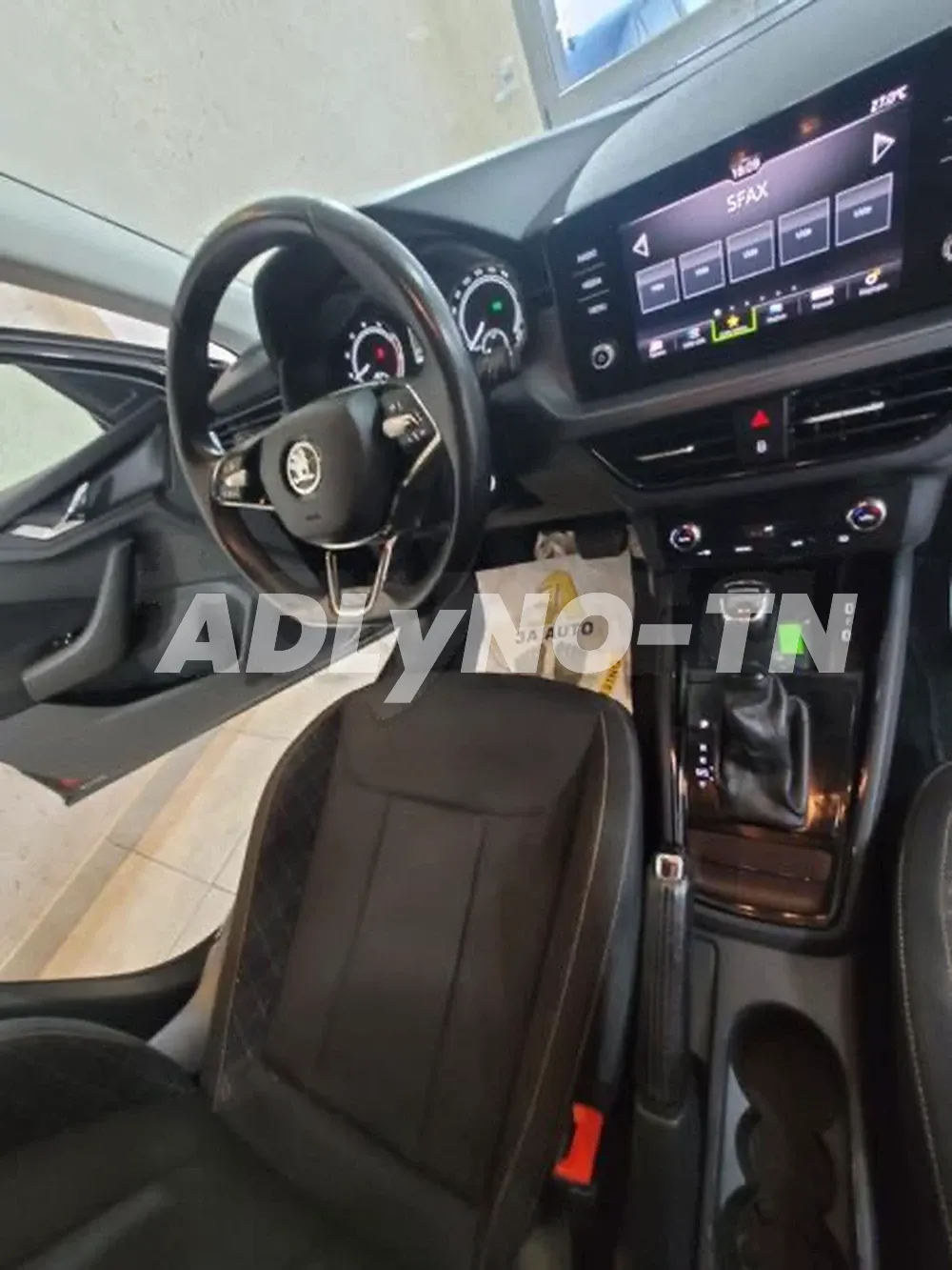 SKODA SCALA 1.6 à Sfax - Photo 4