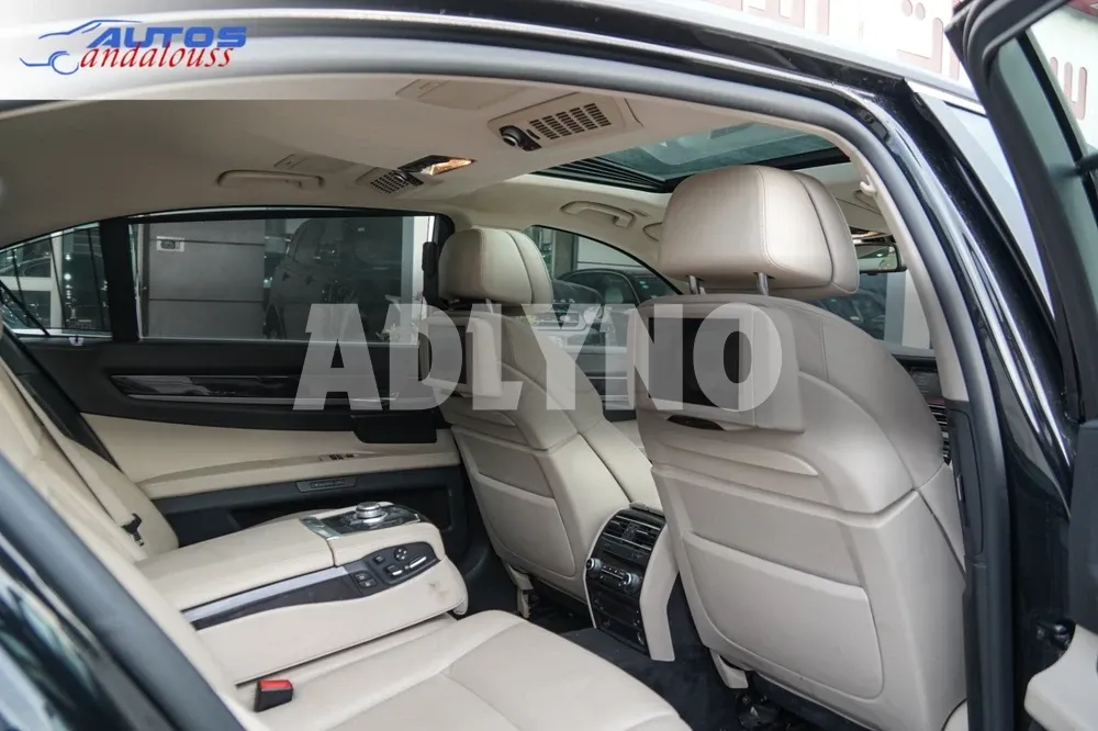 BMW 750 Limosine à Ariana - Photo 4
