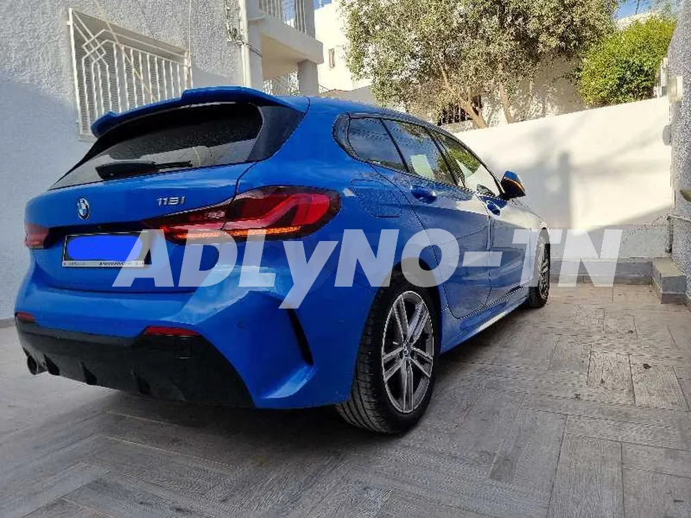 bmw 118i 8cv 140ch kit m 40mkm entretien maison full option couleur unique à Ariana - Photo 2