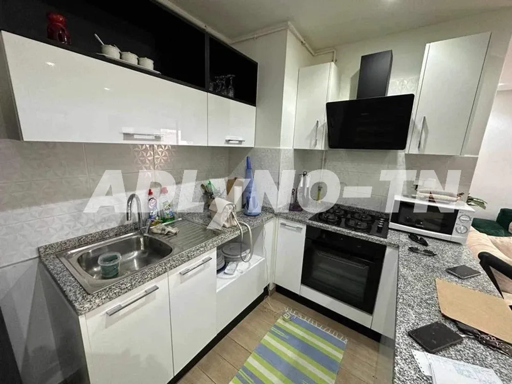 APPARTEMENT S+1 MEUBLE À LOUER à Ariana - Photo 3