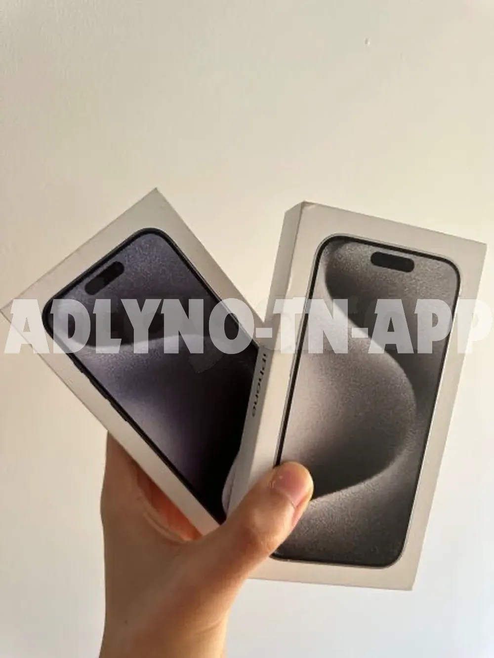iPhone 15 Pro 256G cachète jamais servi jamais activé avec facture et garantie boutique et garantie Apple 12 mois 256g à 3550d plus d'info contacter 20172643 à Tunis - Photo 3