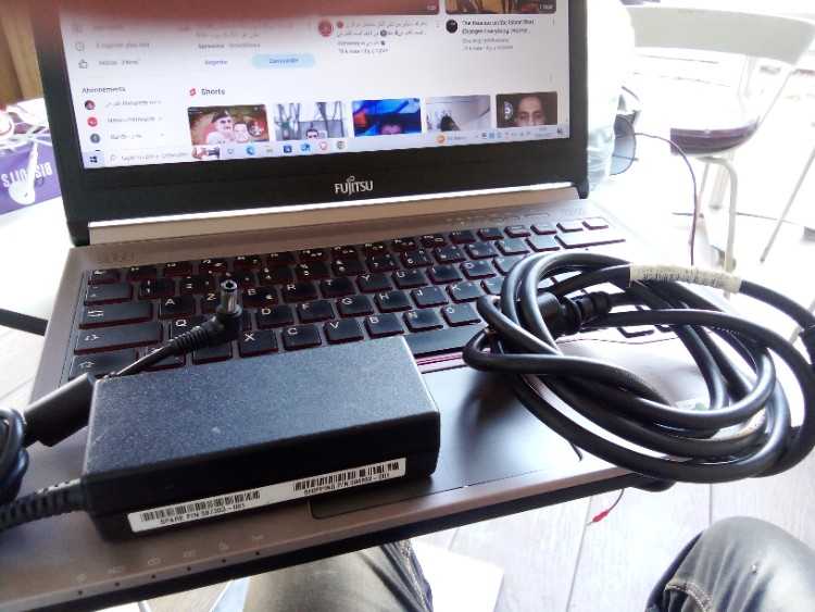 FUJITSU LIFEBOOK i7 G4 8Go RAM 256Go SSD Btter 5H