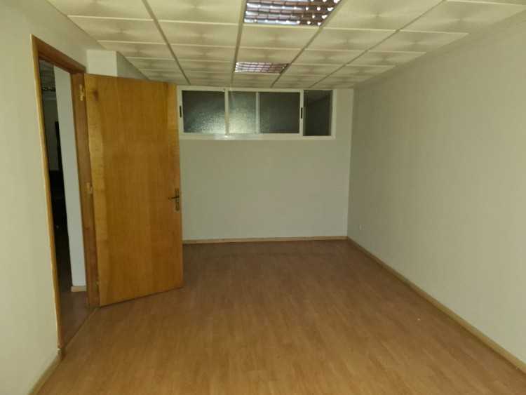 Bureau 80m² au 1ièr étage