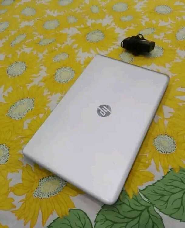 HP Zbook studio G7 (10éme Generation)