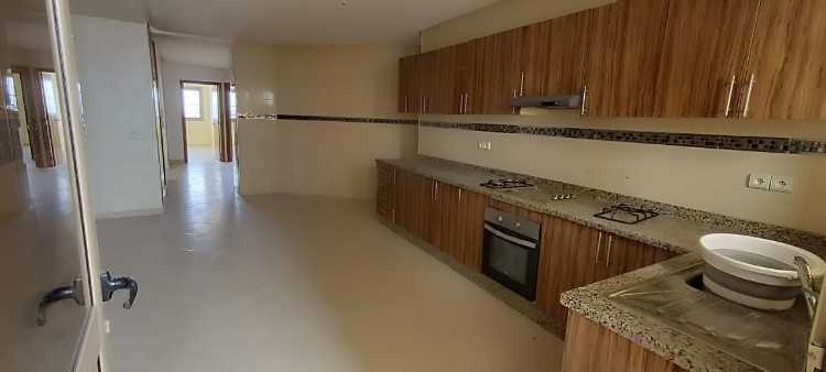 Superbe appartement 4 chambres a 2min de la gare