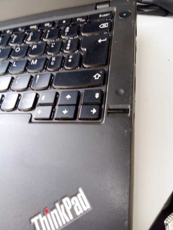 Pc Portable LENOVO ThinkpadcT240 i5 G4 8Go RAM 500