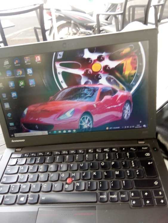 Pc Portable LENOVO ThinkpadcT240 i5 G4 8Go RAM 500