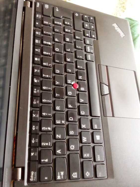 LENOVO Thinkpad i5 Génération 6 8Go RAM 256Go SSD