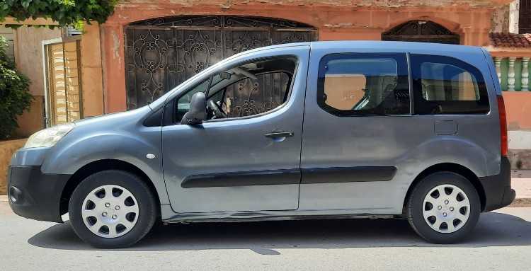 Peugeot tepee diesel manuelle 2012