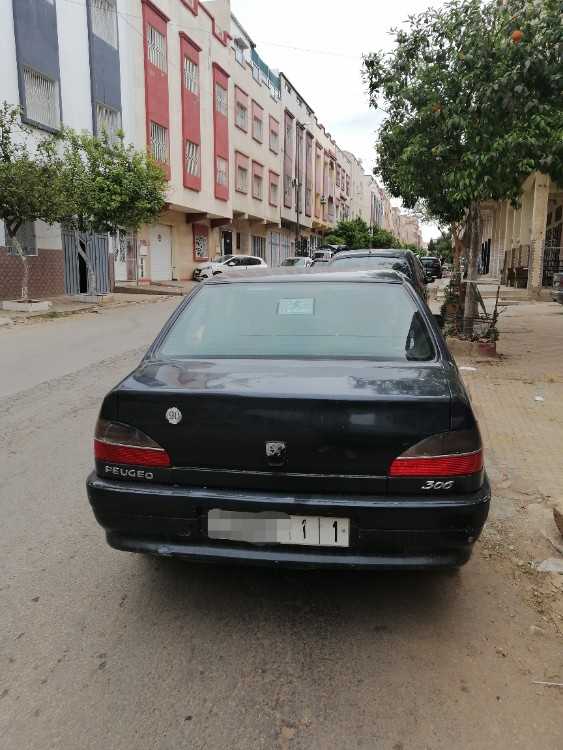 سيارة مقاتلة