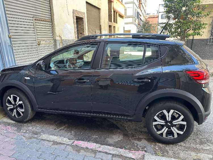 Dacia duster excellent état