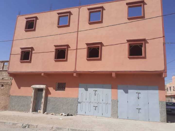 Villa avec piscine (à 5min de mehdia)