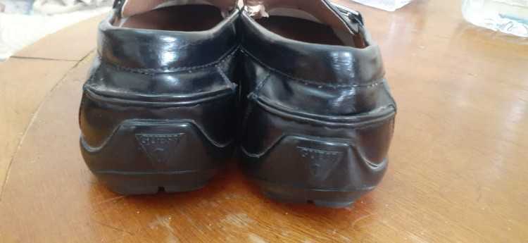 Vendre Sneakers Adidas en excellent état.