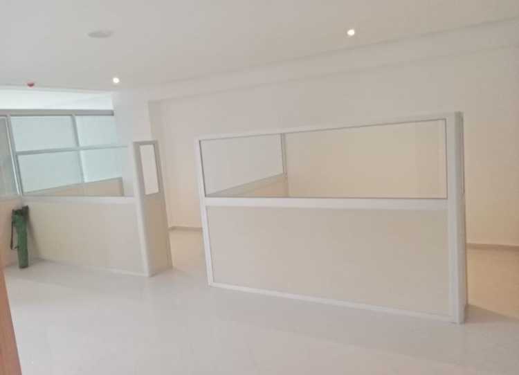 Bureaux de luxe tout neuf à vendre