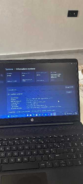 PC Portable HP Ryzen 5 | 16Go RAM | Radeon | Comme