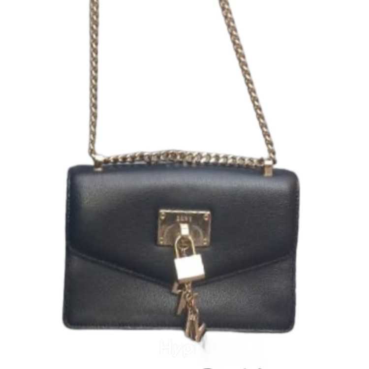 Sac en cuir de la marque Emporio Armani.