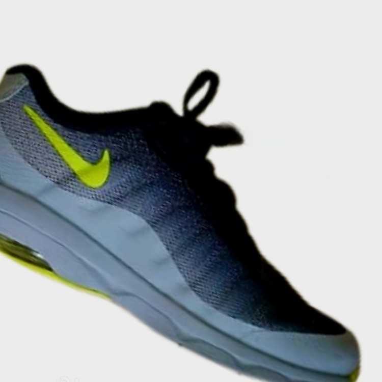 Chaussures neuves importes usa