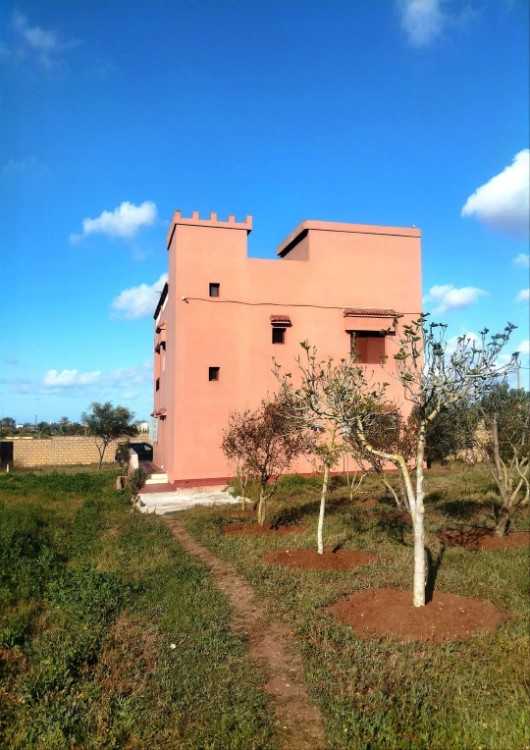 Jolie ferme clôturée a el jadida