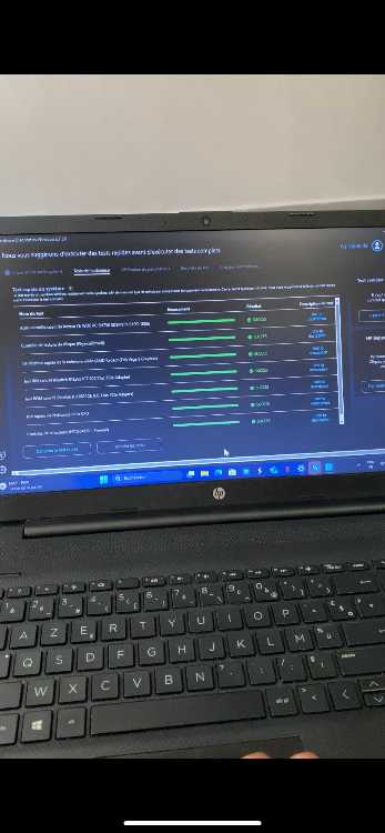 PC Portable HP Ryzen 5 | 16Go RAM | Radeon | Comme