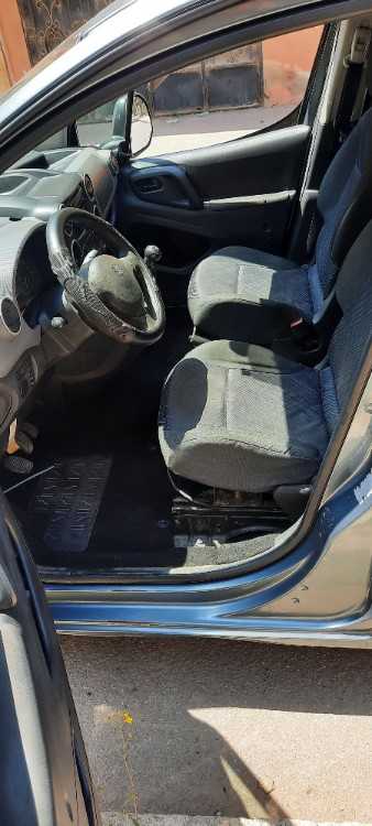 Peugeot tepee diesel manuelle 2012